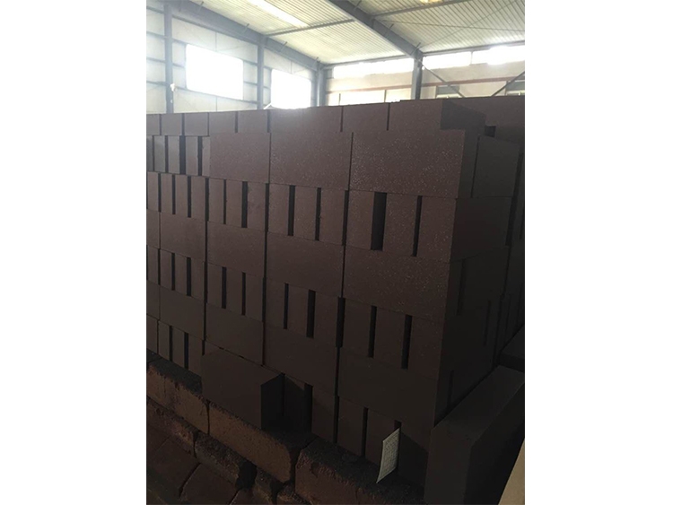 大連優(yōu)質(zhì)轉(zhuǎn)爐噴補(bǔ)料價(jià)格